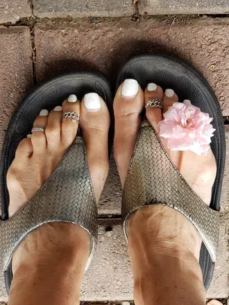 OnlyFans cuenta tiegertoes header 2
