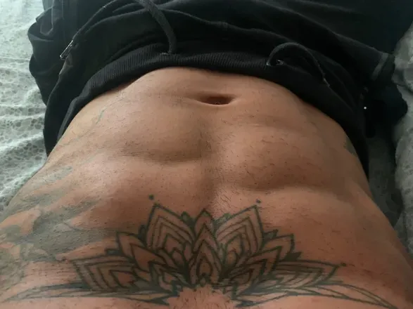 OnlyFans cuenta fratatuato header 2