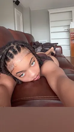 OnlyFans account  yaaaasnicole header 2
