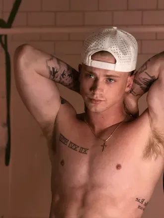 OnlyFans cuenta southern.hunk header 2
