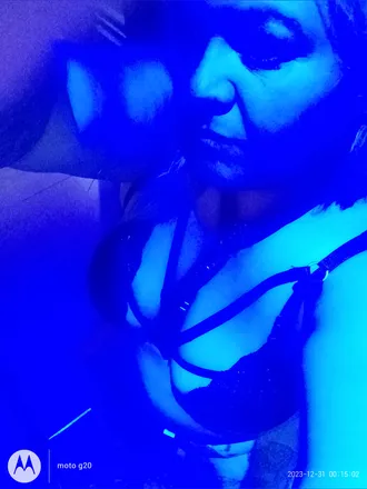 OnlyFans cuenta camudiablita69 header 2