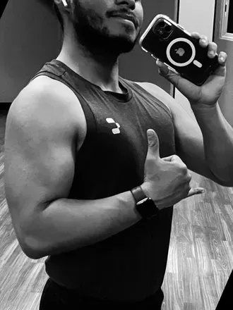 OnlyFans account  alesmo7 avatar 1