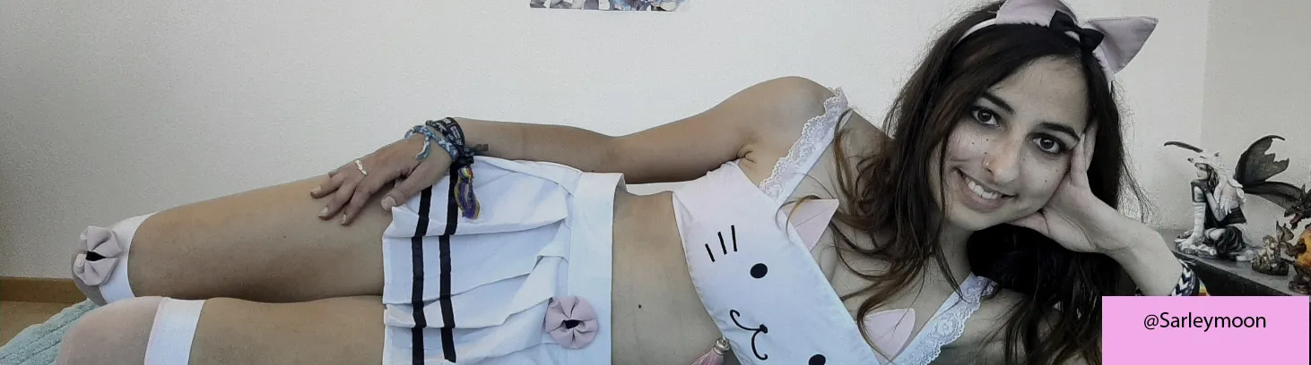 OnlyFans cuenta sarleymoon header 2