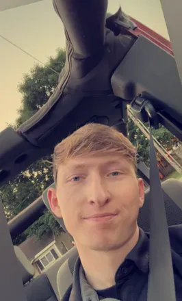 OnlyFans account  realevanx avatar 1