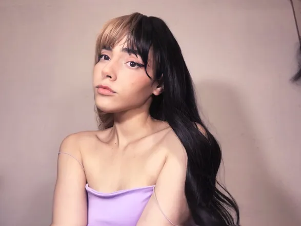OnlyFans cuenta amypinkie header 2