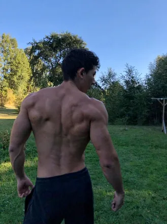 OnlyFans cuenta lorenzosexymen header 2