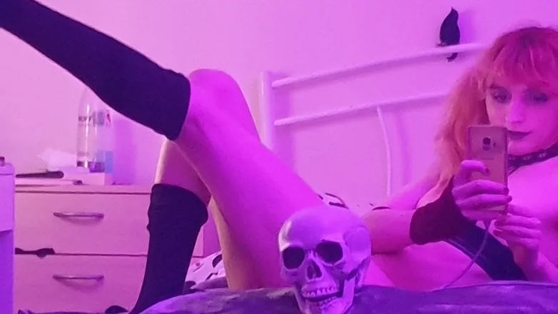 OnlyFans cuenta evie.the.enby header 2