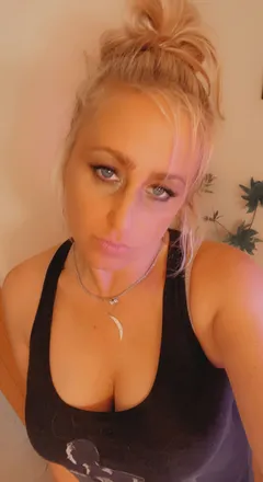 OnlyFans cuenta u189133618 header 2