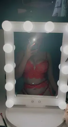 OnlyFans cuenta ellamarieof avatar 1