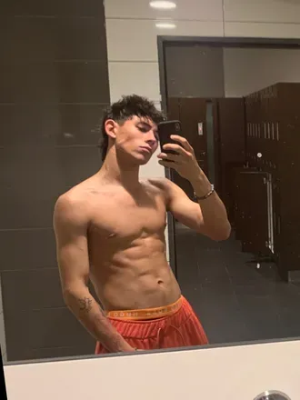 OnlyFans cuenta babymichael.v avatar 1