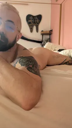 OnlyFans cuenta beserkerhealer header 2