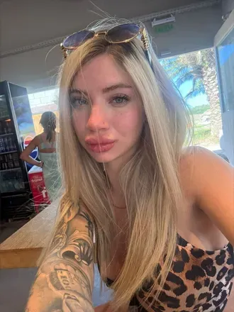 OnlyFans cuenta melina.nikolaou avatar 1