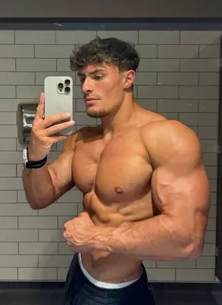 OnlyFans cuenta juicyjames_free avatar 1