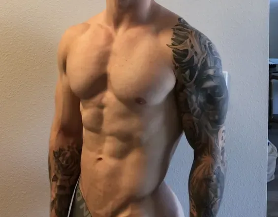 OnlyFans account  naturist.fitness avatar 1