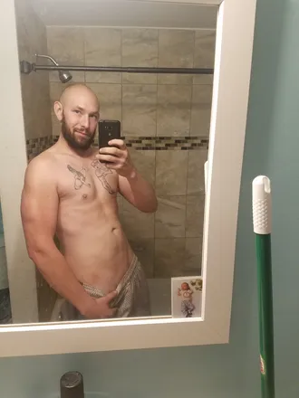 OnlyFans cuenta bertski2020 header 2