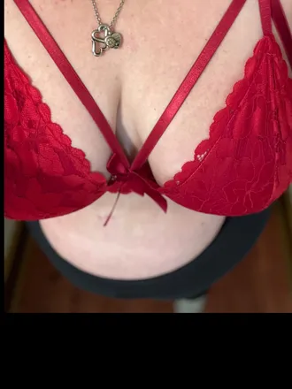 OnlyFans account  amateurmaturebbw header 2