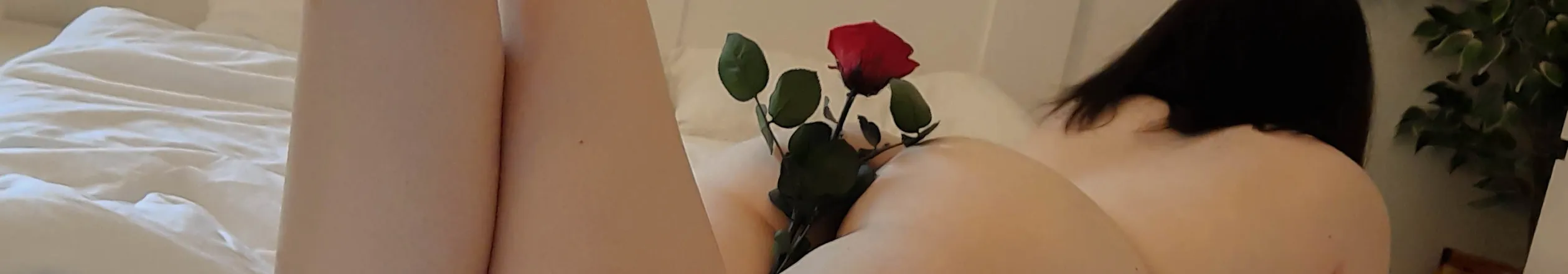 OnlyFans cuenta secretkittykate header 2