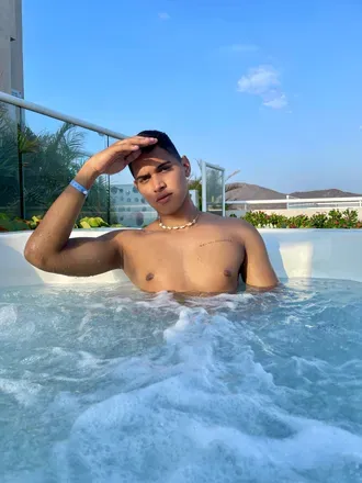 OnlyFans account  maxblack95 avatar 1