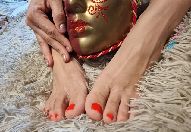 OnlyFans account  onlytheblondyfeet avatar 1
