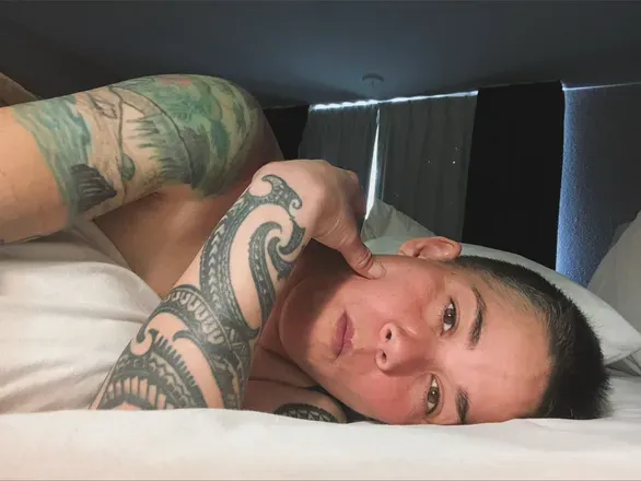 OnlyFans cuenta shaunamaxilom header 2