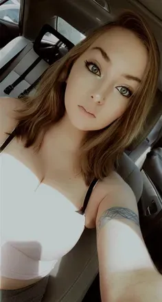OnlyFans cuenta plurmaid_22 avatar 1