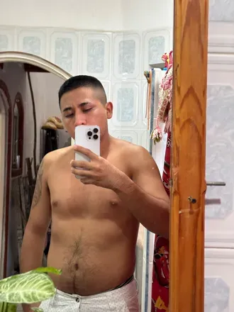 OnlyFans account  luismoficial avatar 1