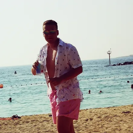 OnlyFans cuenta je.suis.finn header 2