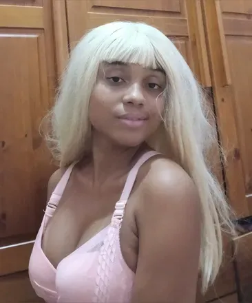 OnlyFans cuenta pacificanorthwestpeachy avatar 1