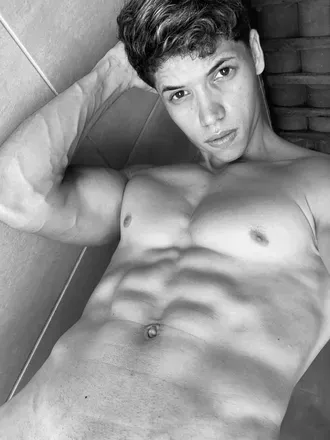OnlyFans cuenta matthehot10 header 2