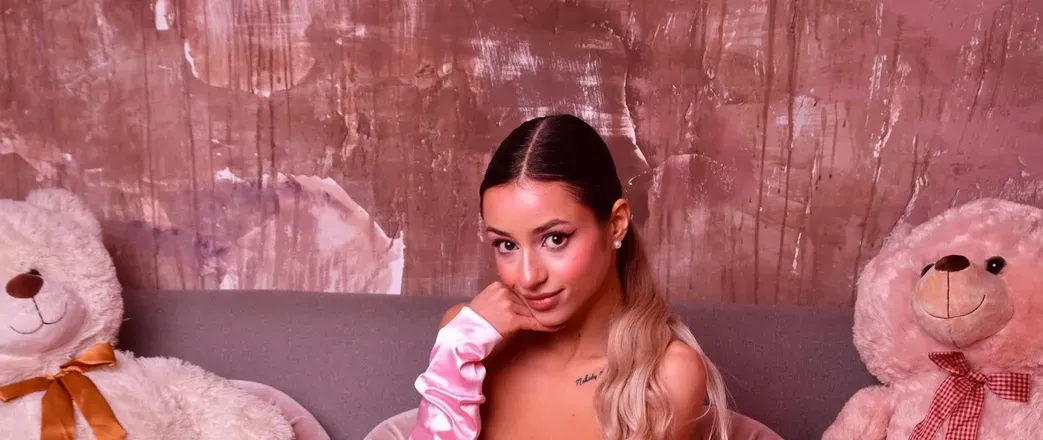 OnlyFans cuenta yanakalyna header 2