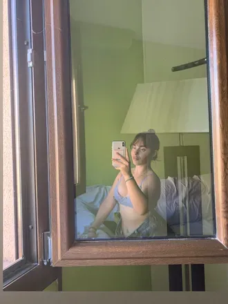 OnlyFans account  naceira header 2