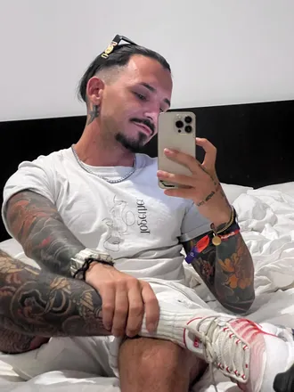 OnlyFans cuenta majesticdick6969 header 2