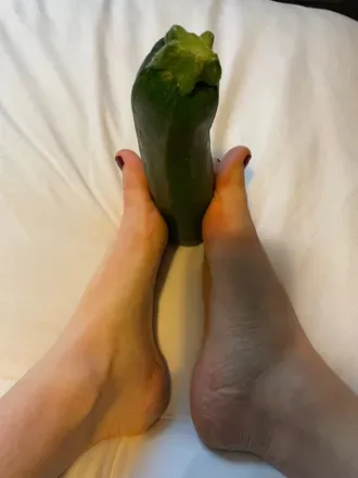 OnlyFans cuenta hattiexfeet avatar 1