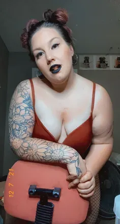 OnlyFans account  pleasurefix avatar 1