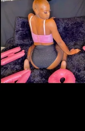 OnlyFans cuenta keethegoddess header 2
