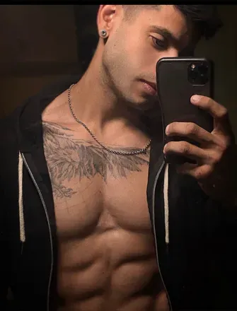 OnlyFans account  eeerik avatar 1