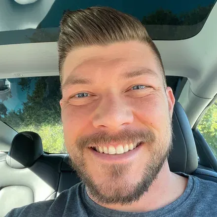 OnlyFans cuenta jamesguerry avatar 1