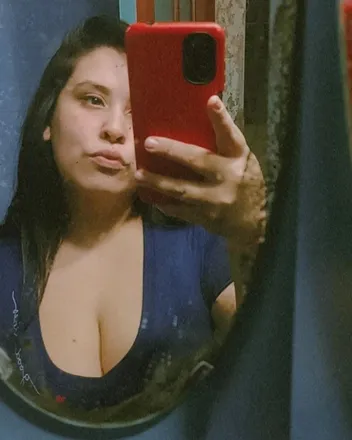 OnlyFans cuenta queennursee header 2