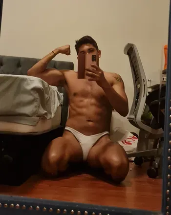 OnlyFans account  luisguzvillar avatar 1