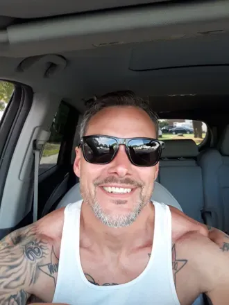 OnlyFans cuenta hotcoupleondemand avatar 1