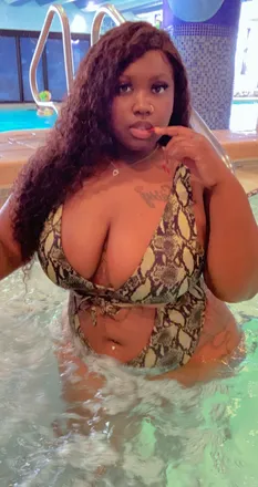 OnlyFans cuenta shawntak header 2