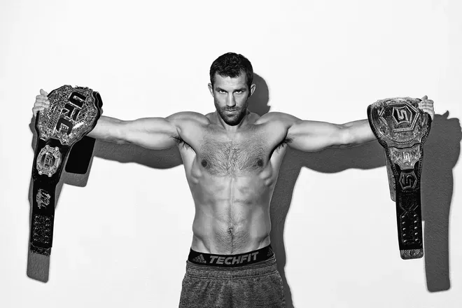 OnlyFans cuenta lukerockhold header 2