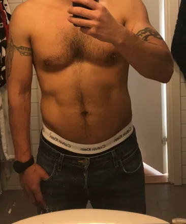 OnlyFans cuenta ricardo-show header 2