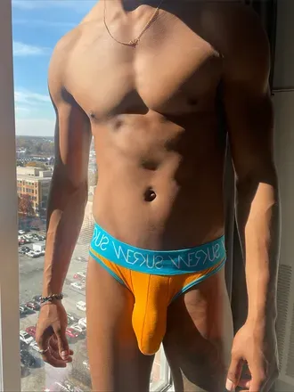 OnlyFans cuenta inyogutts avatar 1