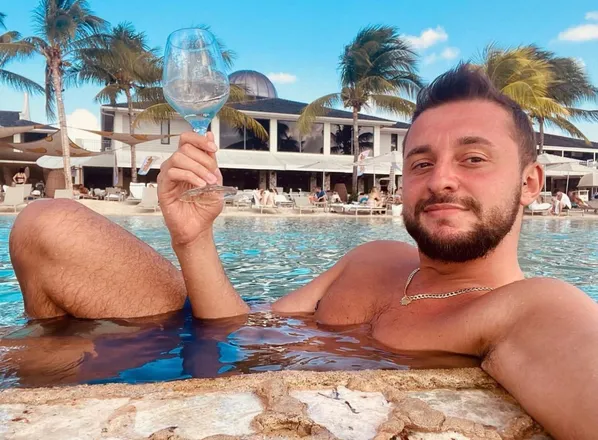 OnlyFans cuenta ginilxx header 2