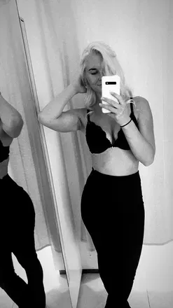 OnlyFans cuenta jenniferry avatar 1