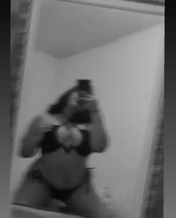 OnlyFans cuenta twinslulu2 avatar 1