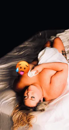 OnlyFans cuenta kimnicole22 header 2