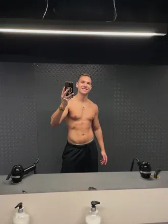 OnlyFans cuenta pedrodelavedro avatar 1