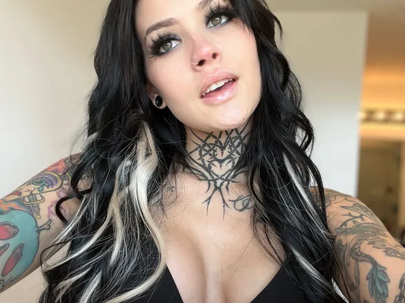 OnlyFans cuenta hawkhatesyouxxfree header 2